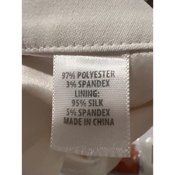 Women's St. John Diana Ivory Straight Leg, Split Hem Trousers, Size 8, #1143-X - Picture 8 of 8